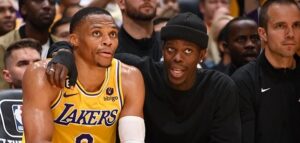 Técnico Lakers Westbrook banco