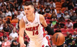 Tyler Herro titular miami