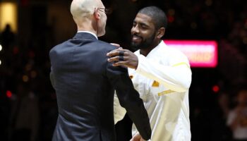 Adam Silver Irving antissemita