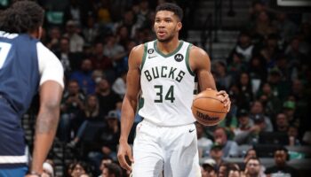 Giannis Antetokounmpo Bucks invicto