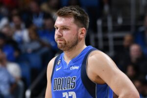 Luka Doncic Magic terrível