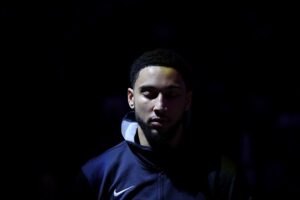 Ben simmons costas cirurgia