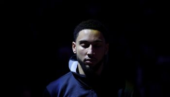 Ben simmons costas cirurgia