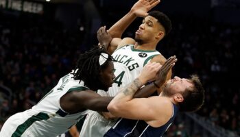 giannis antetokounmpo bucks mavericks