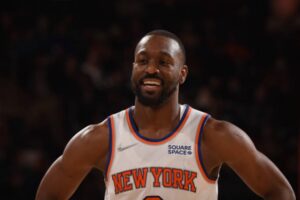 kemba walker reforço mavericks