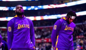 Lakers Davis LeBron James