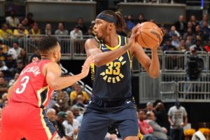 Clippers Myles Turner troca