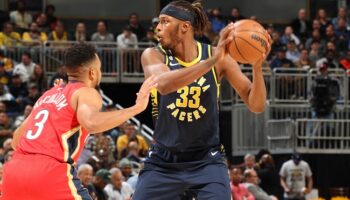 Clippers Myles Turner troca