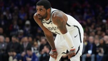 kyrie irving trocar nets
