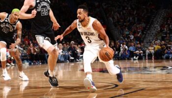 cj mccollum pelicans spurs