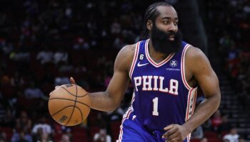 Harden desapontado retorno Sixers