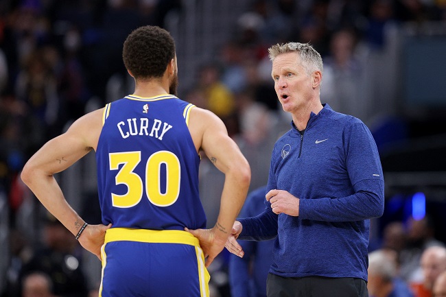 steve kerr campeão warriors