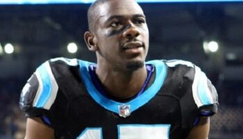 Jogador futebol americano NBA