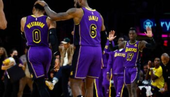 lakers troca temporada nba