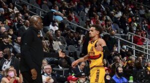 Trae Young técnico Hawks