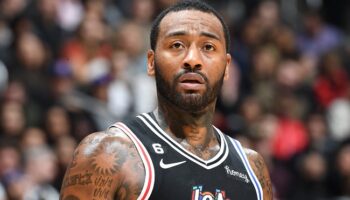 Clippers troca John Wall