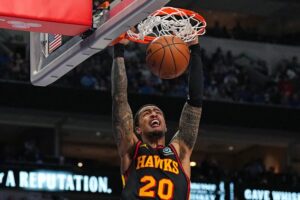 Pelicans troca John Collins