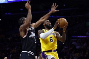 lebron james clippers lakers