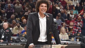 Anderson Varejão retorno Cavs