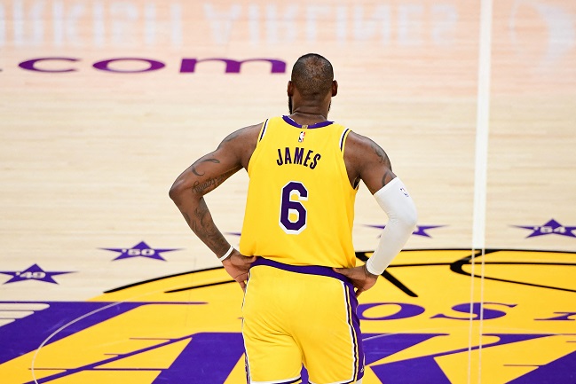 LeBron James cestinha NBA