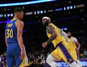 LeBron James troca Warriors