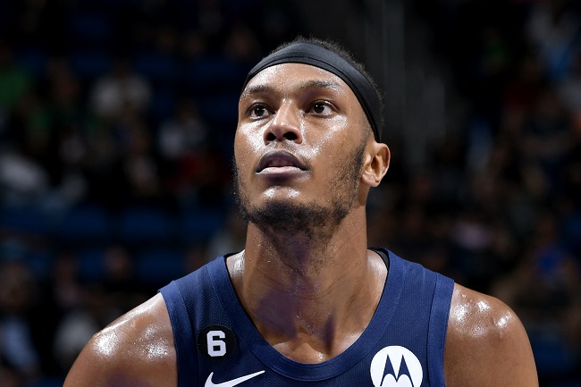Myles Turner contrato Pacers