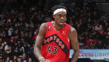 Toronto Raptors reconstrução elenco