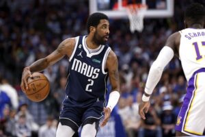 kyrie irving agente livre