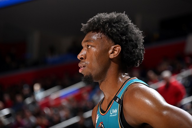 técnico Pistons James Wiseman