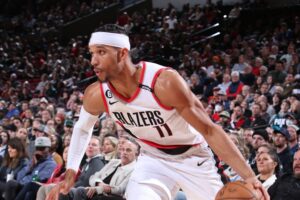 Knicks troca Josh Hart