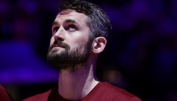 Kevin Love dispensa Cavaliers