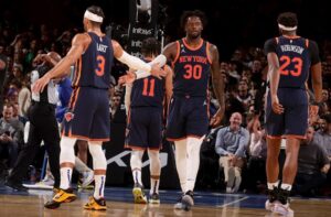 Knicks Celtics sexta seguida