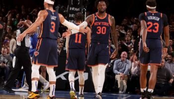 Knicks Celtics sexta seguida