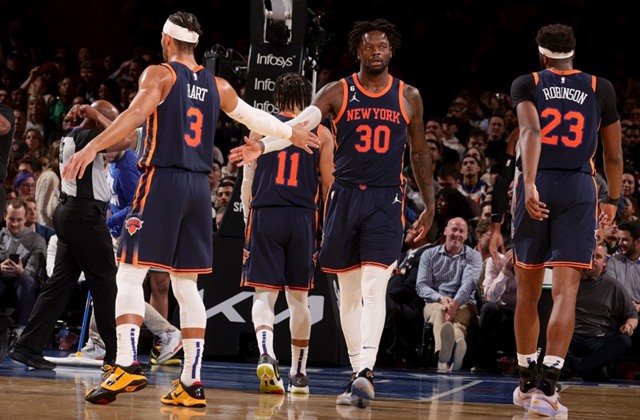 Knicks Celtics sexta seguida