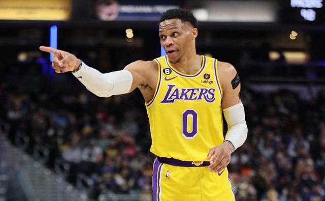 Lakers Jazz troca Westbrook