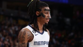 ja morant arma suspensão