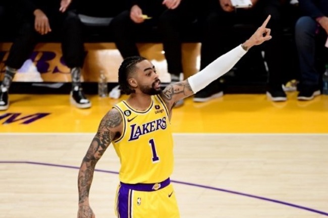 dangelo russell lesão lakers