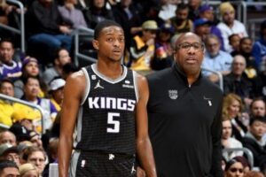 DeAaron Fox nba kings