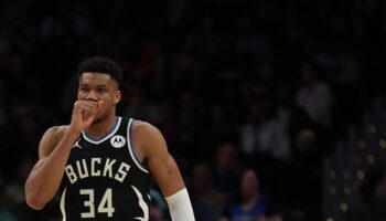 Giannis Antetokounmpo universidade NBA