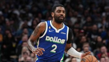 Kyrie Irving troca Mavs