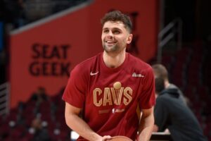 Raul Neto Cavs playoffs