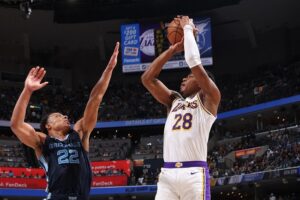 rui hachimura lakers grizzlies