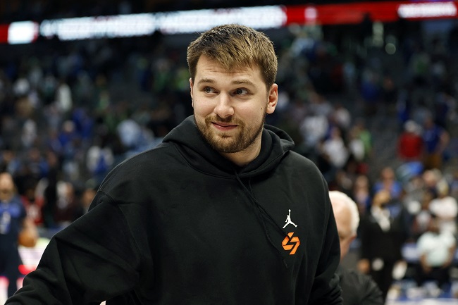 Mavs Luka Doncic troca