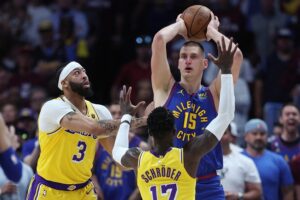 nikola jokic nuggets lakers