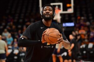 bulls deandre ayton troca