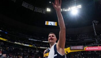 Nikola Jokic Suns Nuggets