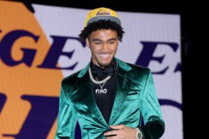 calouro lakers lebron james