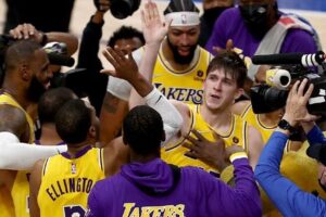 salário Austin Reaves Lakers
