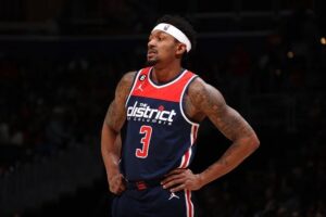 Suns troca Bradley Beal