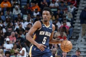 Herb Jones contrato Pelicans